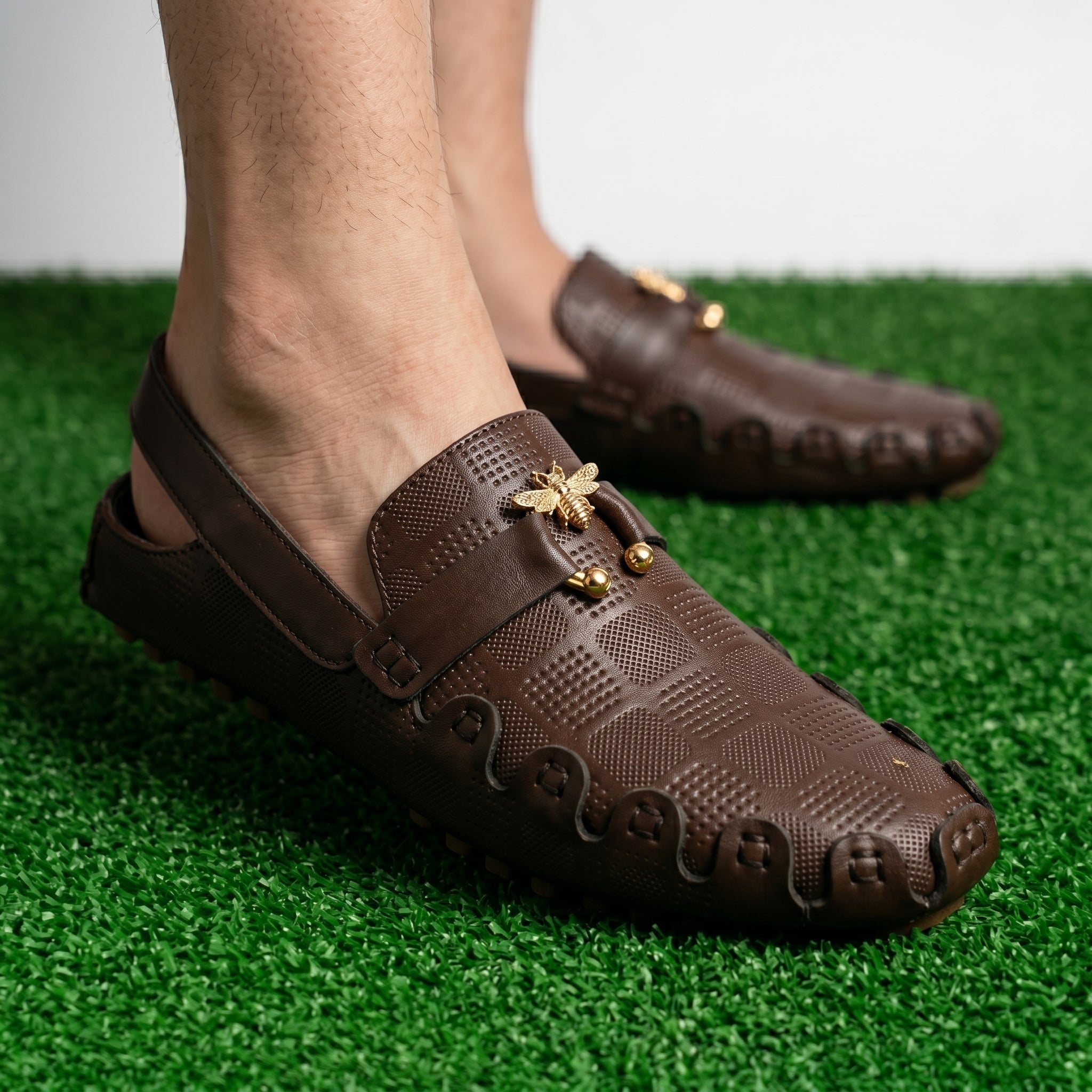 Men's Lightweight Brown Comfort Clogs
